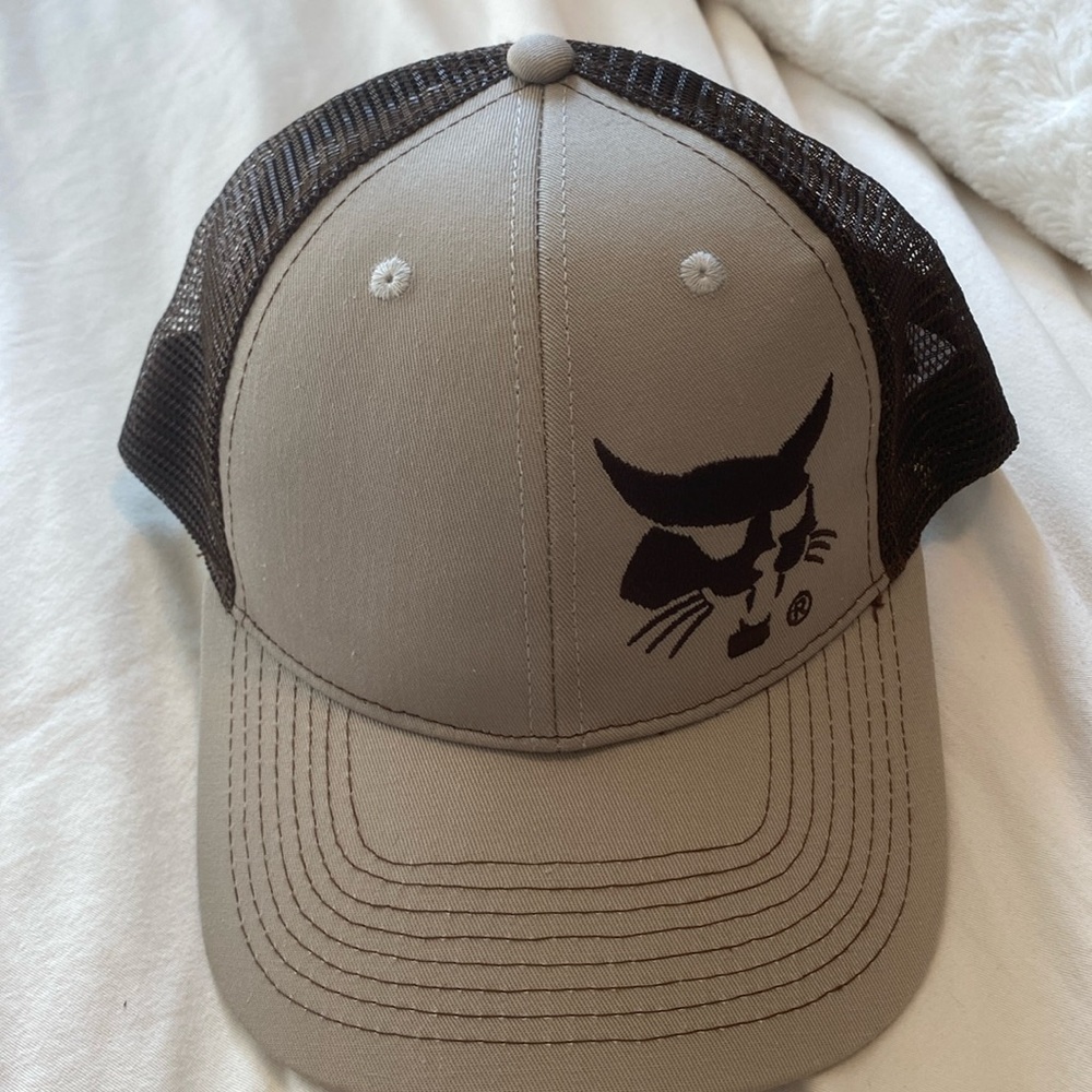 Bobcat trucker hat